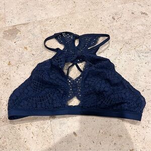 ☀️ Victoria’s Secret Lace Halter Bralette